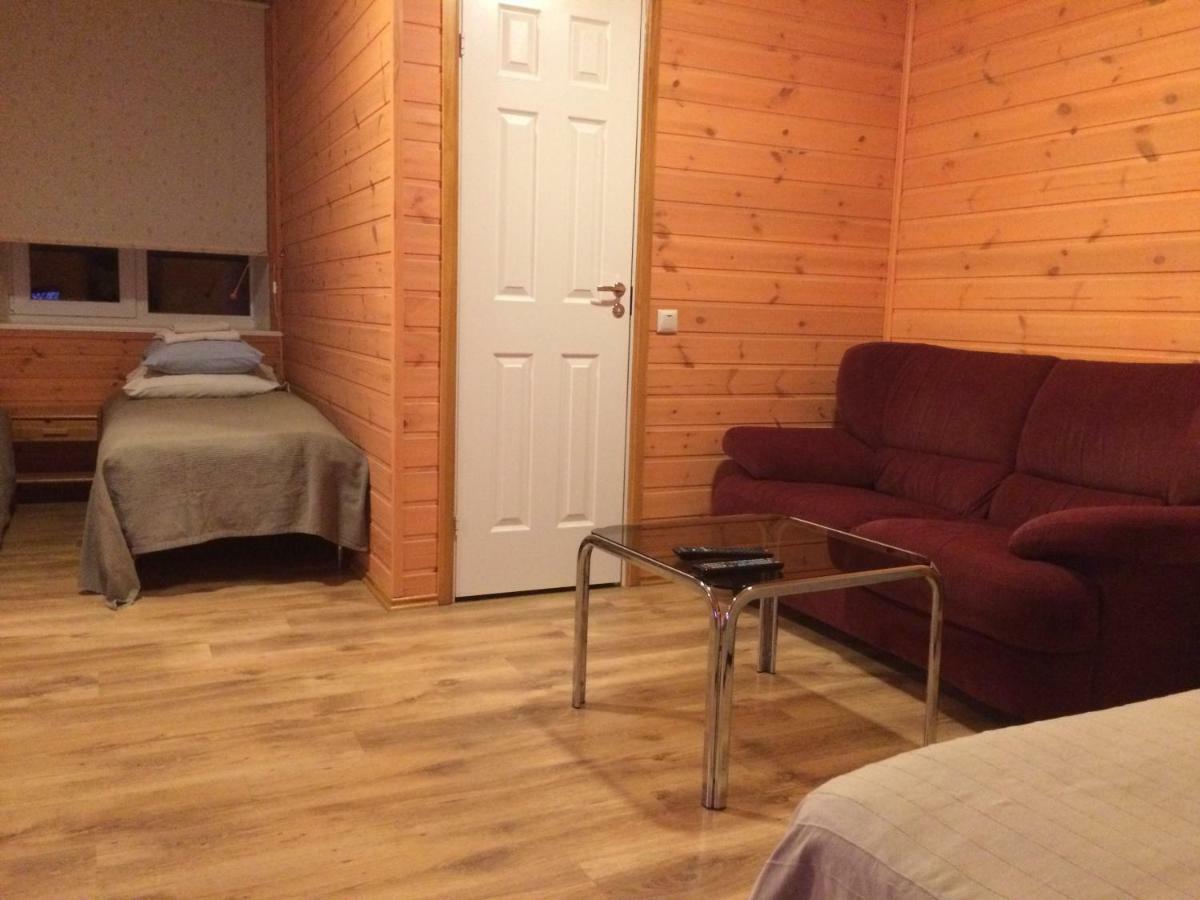 Hotel Westwind Puhkemaja Kunda Esterno foto